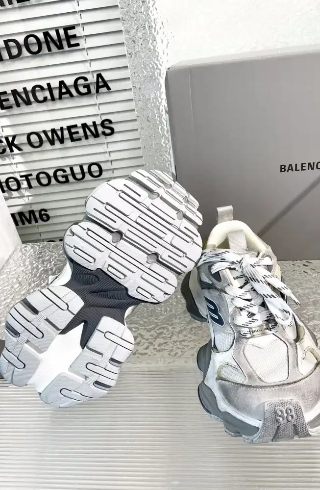 hype Balenciaga Sneakers