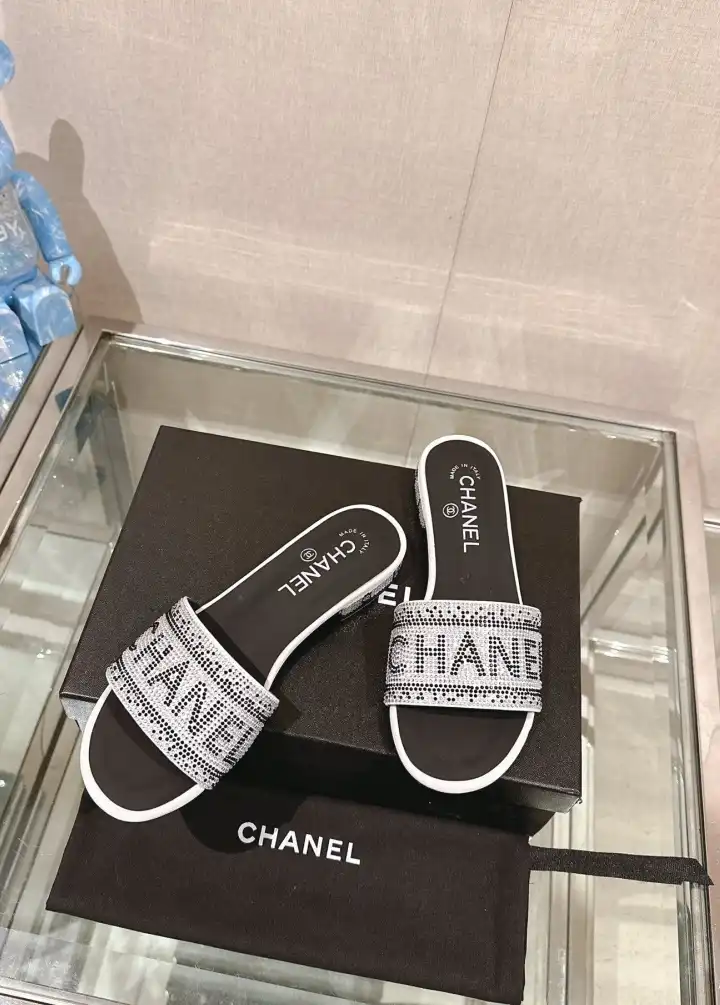 hype Chanel Slippers