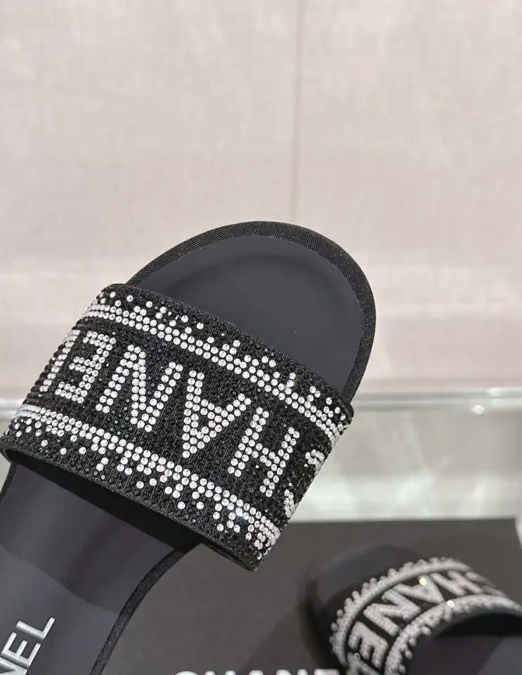 hype Chanel Slippers