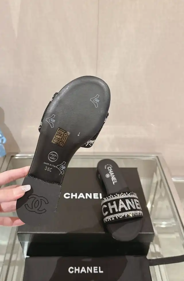 hype Chanel Slippers