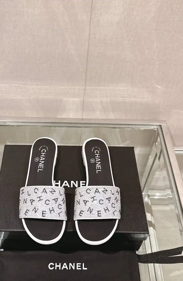 hype Chanel Slippers