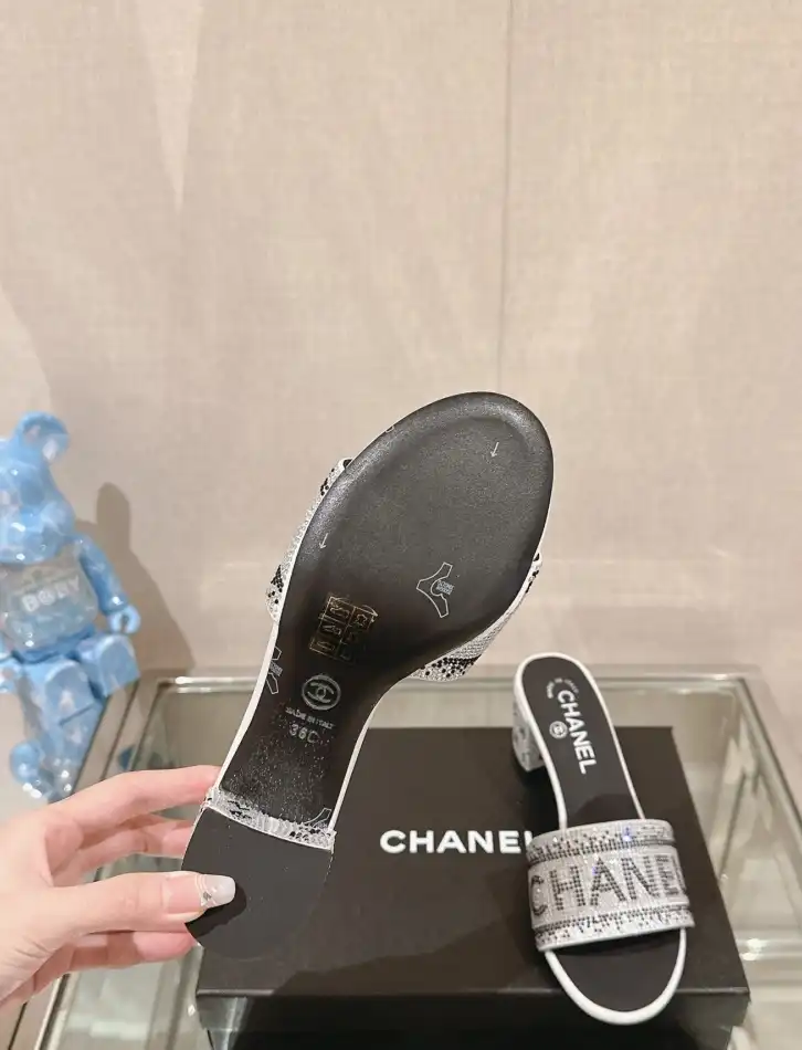 hype Chanel High Heels