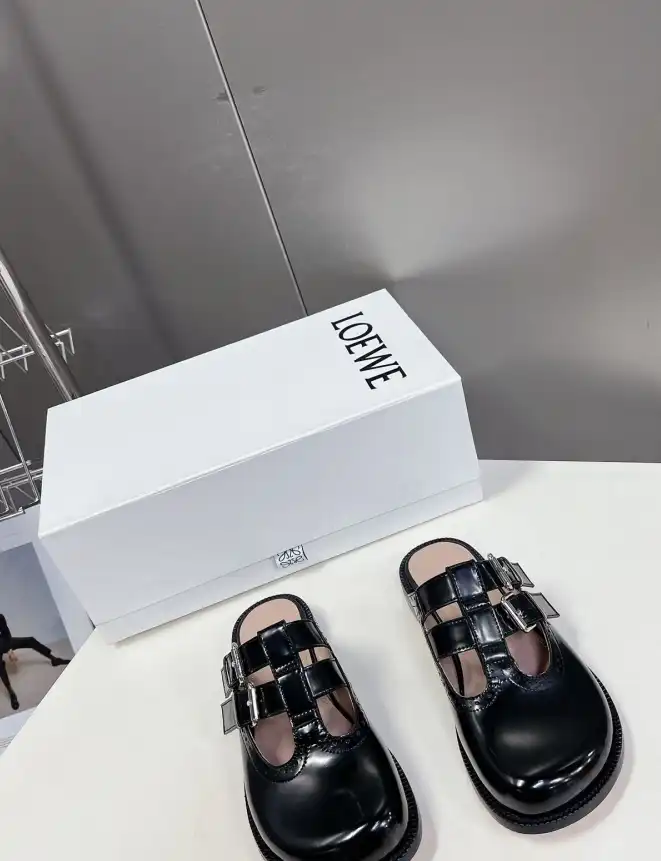 hype Loewe Slippers