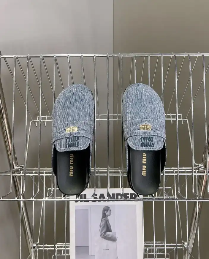 hype Miu Miu Slippers