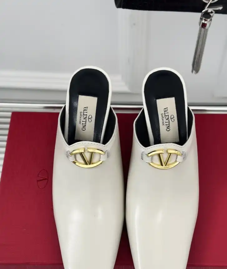 hype Valentino High Heels