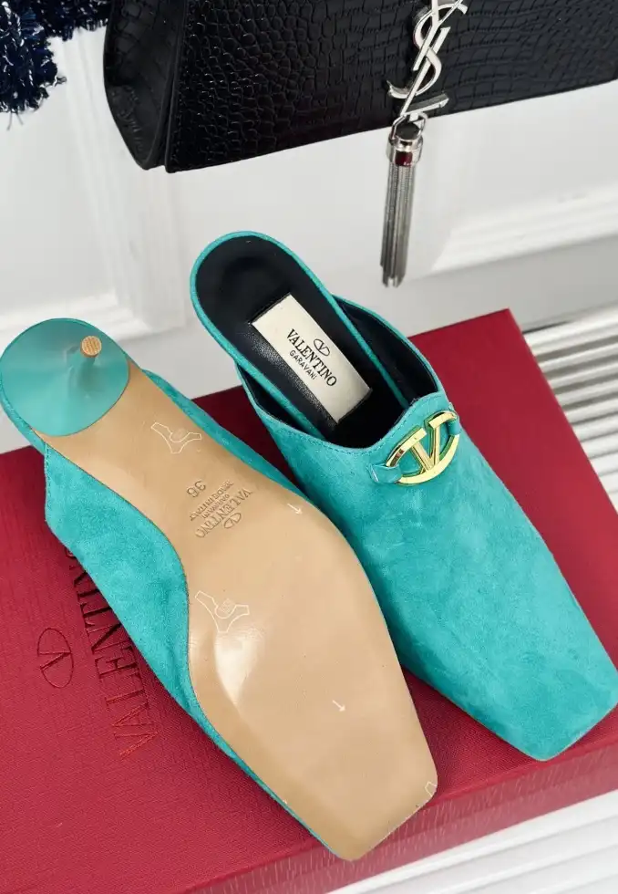 hype Valentino High Heels