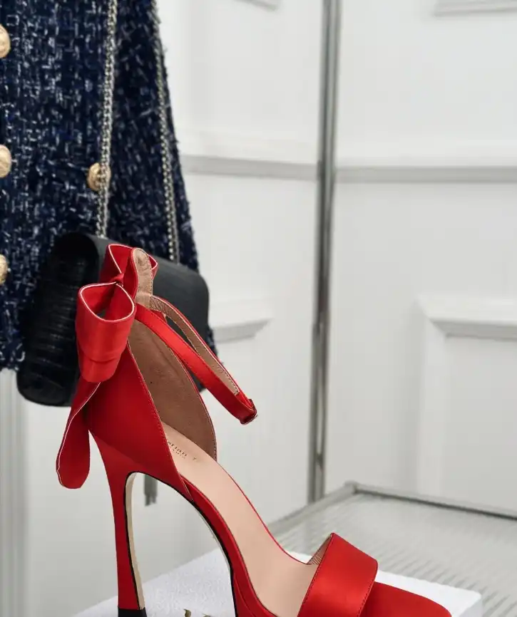 hype Christian Dior High Heels