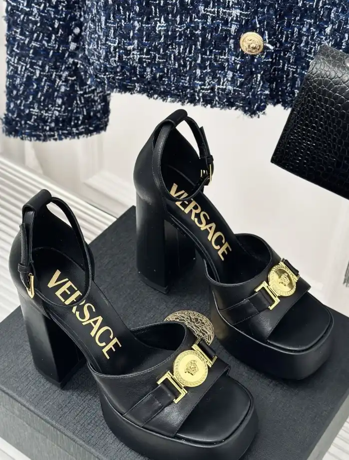 hype Givenchy High Heels