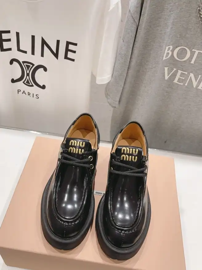 hype Miu Miu Leather Shoes