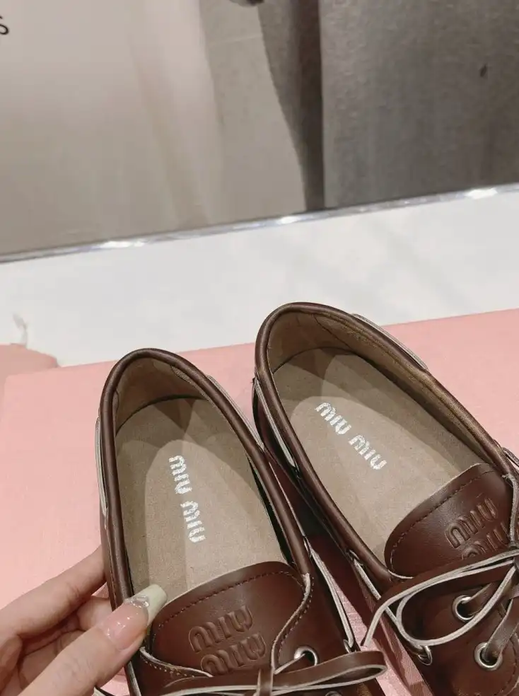 hype Miu Miu Leather Shoes