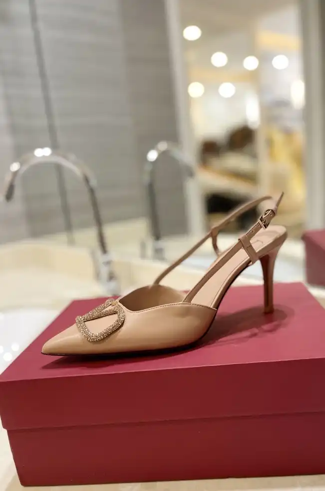 hype Valentino High Heels