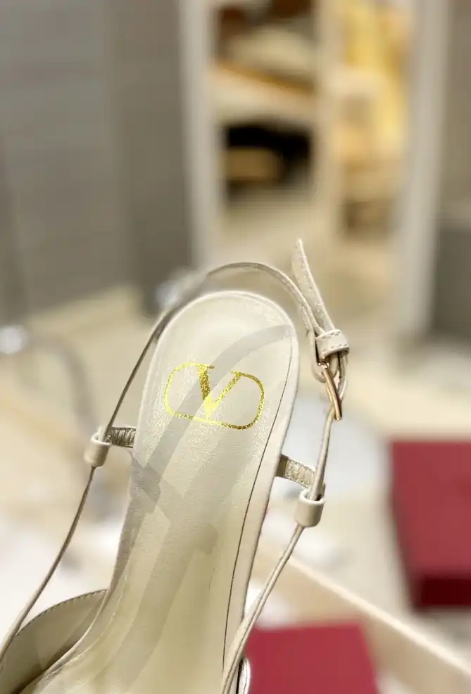 hype Valentino High Heels