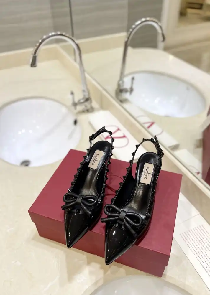 hype Valentino High Heels