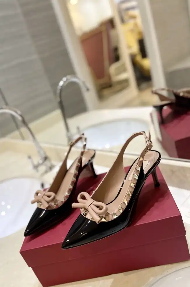 hype Valentino High Heels