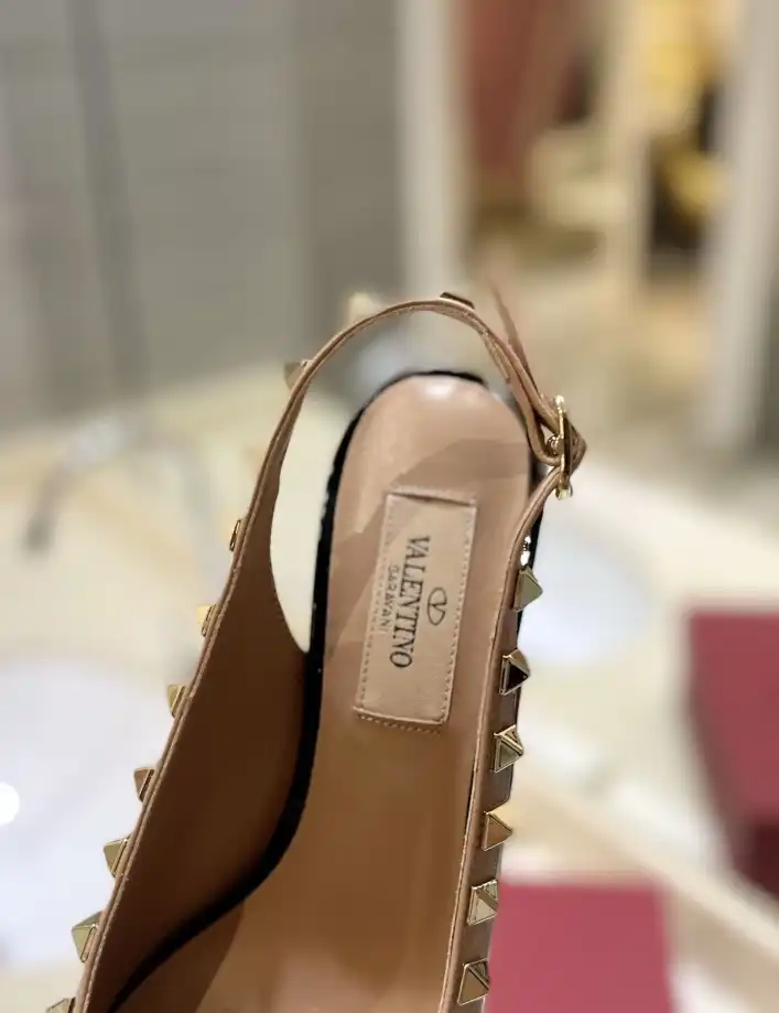 hype Valentino High Heels