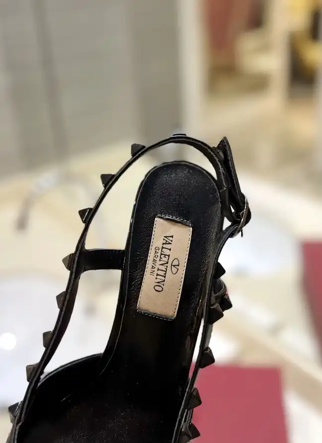 hype Valentino High Heels