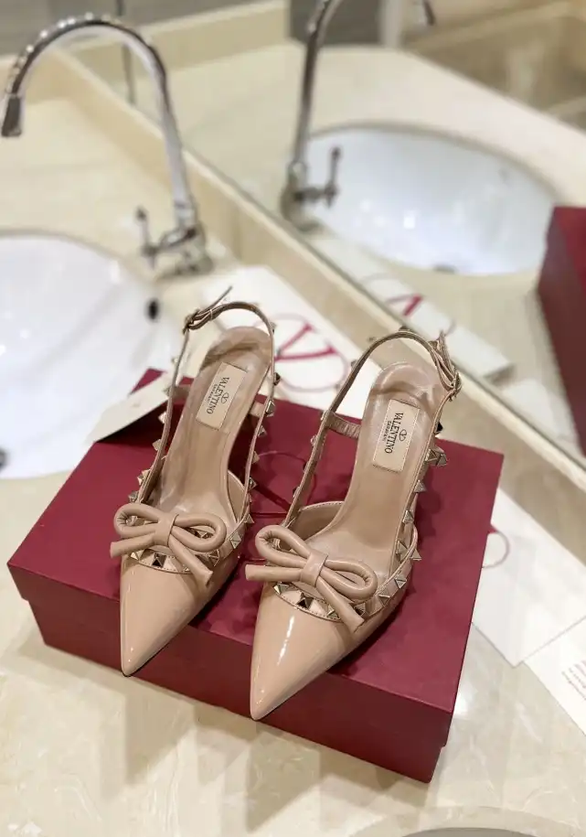 hype Valentino High Heels