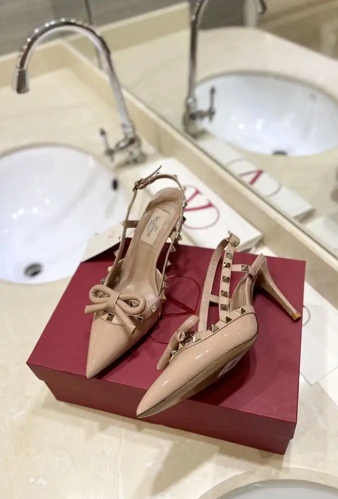 hype Valentino High Heels