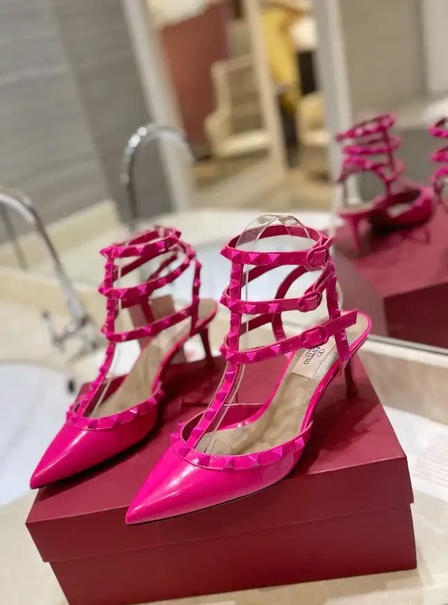 hype Valentino High Heels