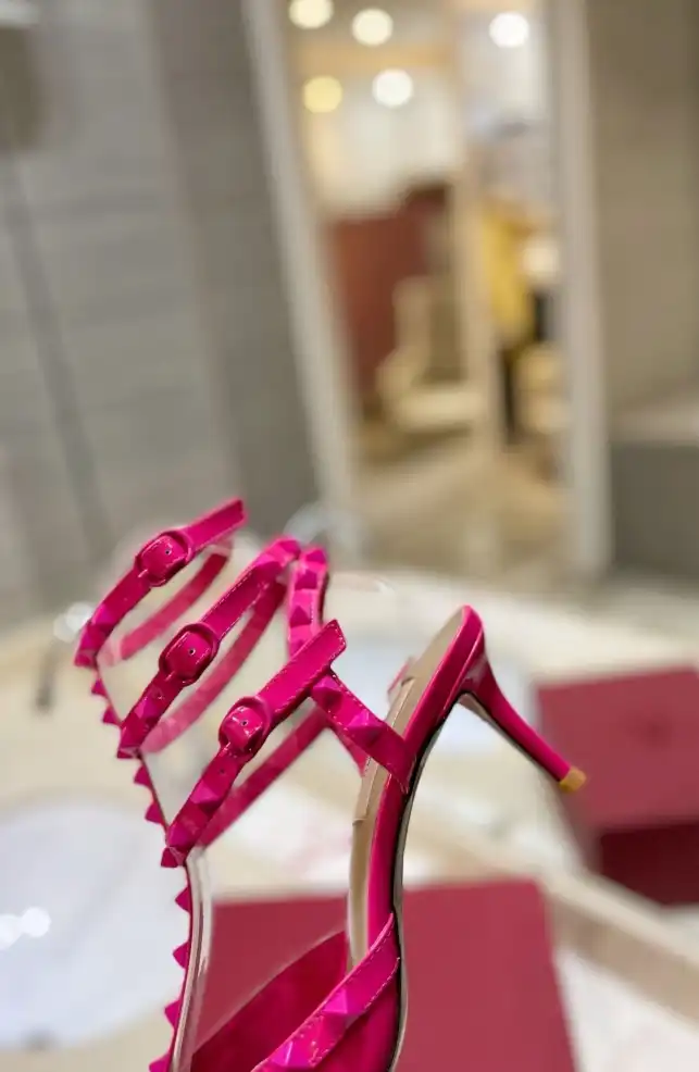 hype Valentino High Heels