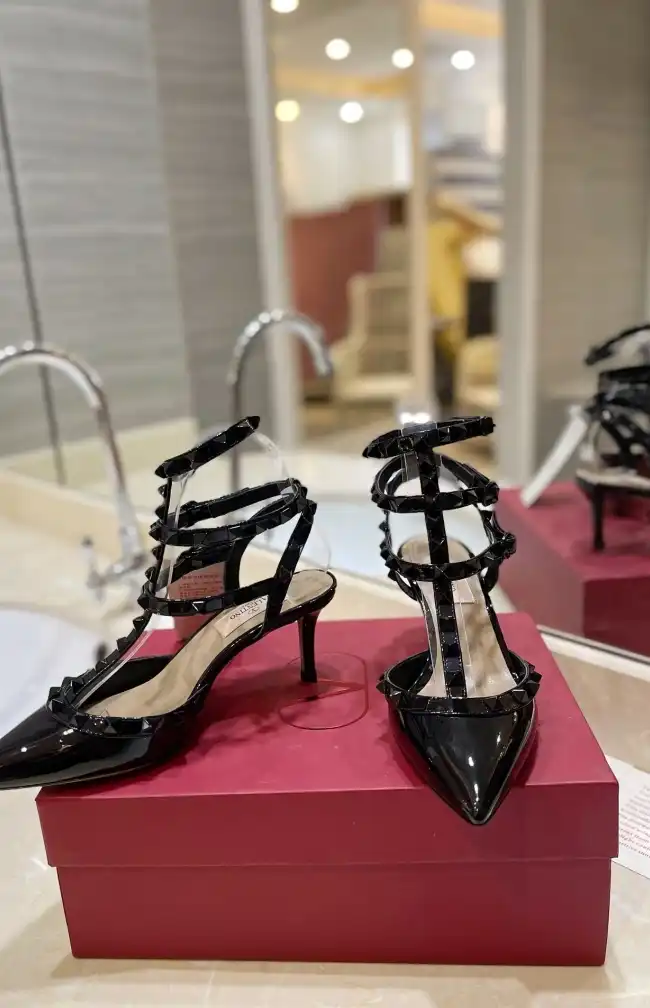 hype Valentino High Heels