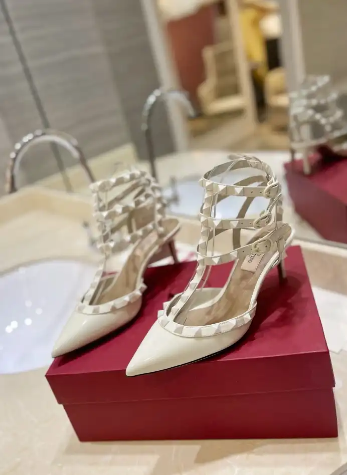 hype Valentino High Heels