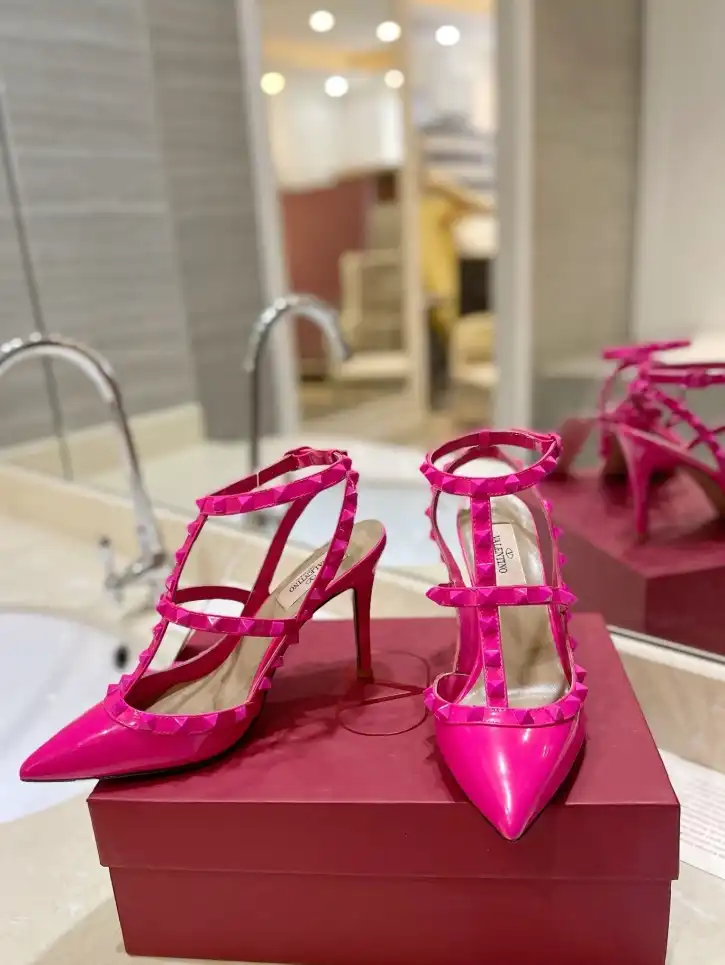 hype Valentino High Heels