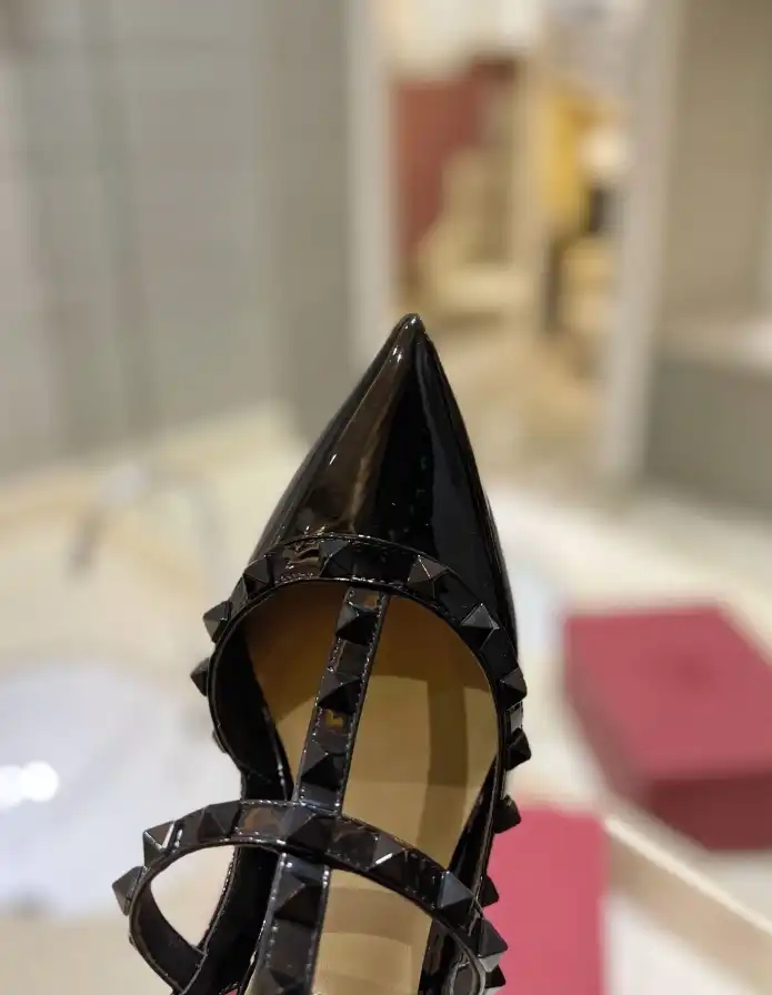 hype Valentino High Heels