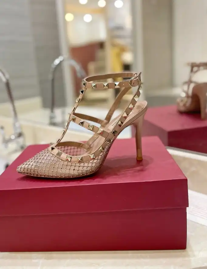 hype Valentino High Heels