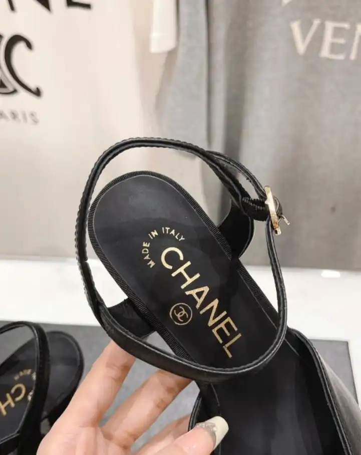 hype Chanel High Heels