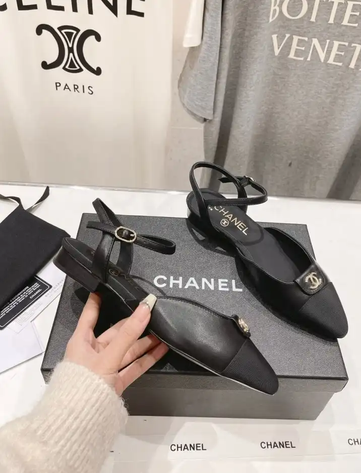 hype Chanel High Heels