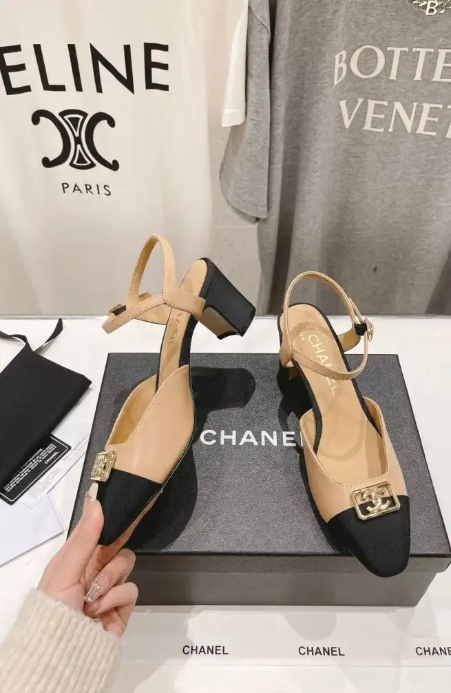 hype Chanel High Heels