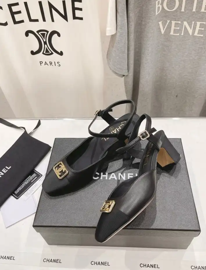 hype Chanel High Heels