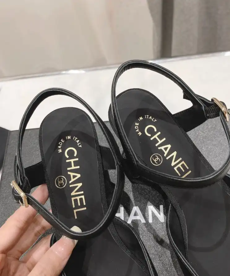 hype Chanel High Heels