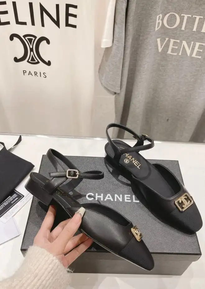 hype Chanel High Heels