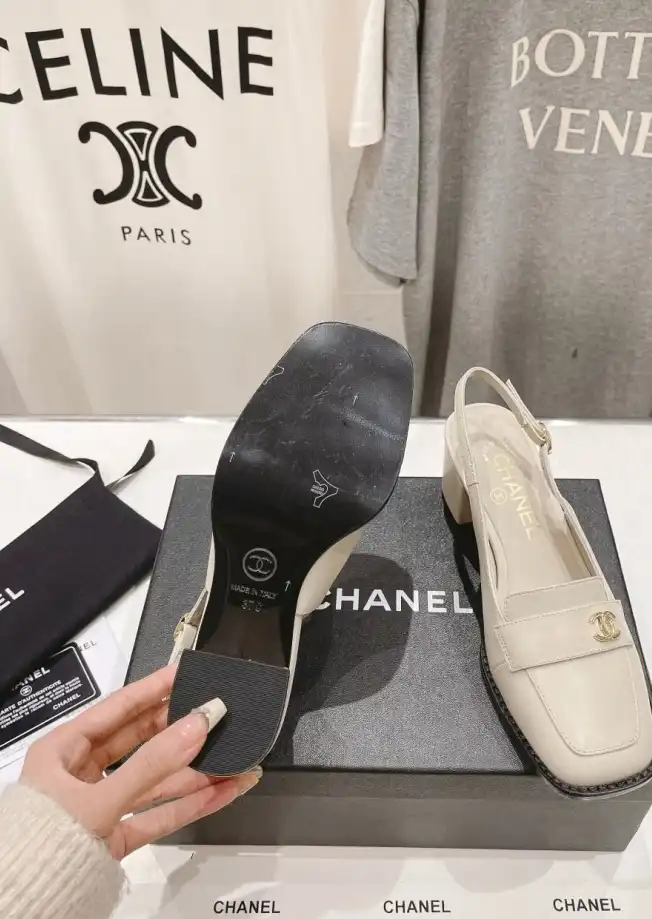 hype Chanel High Heels