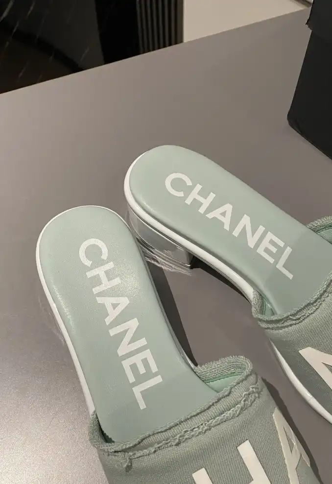 hype Chanel Slippers