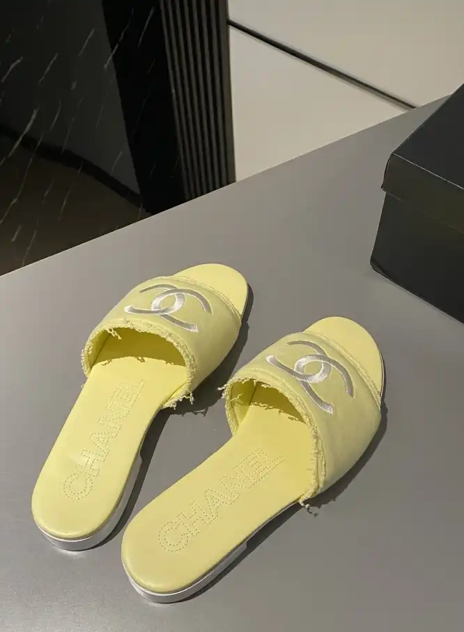 hype Chanel Slippers