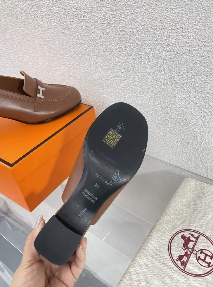 hype Hermes Slippers