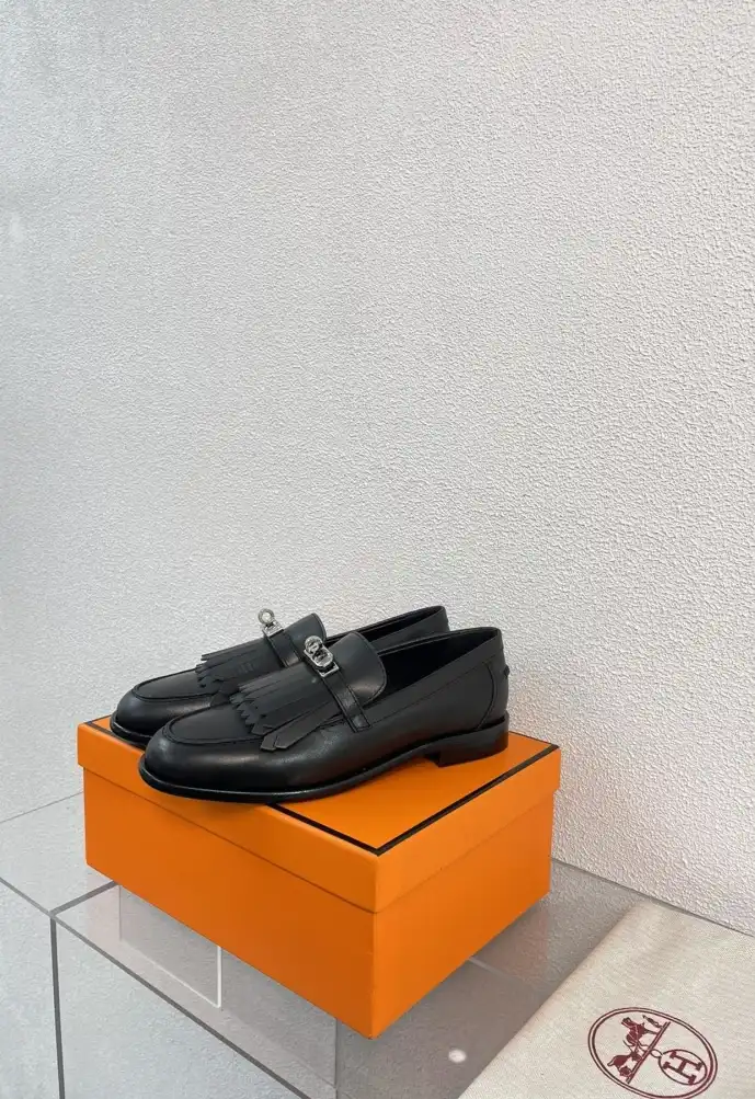 hype Hermes Leather Shoes