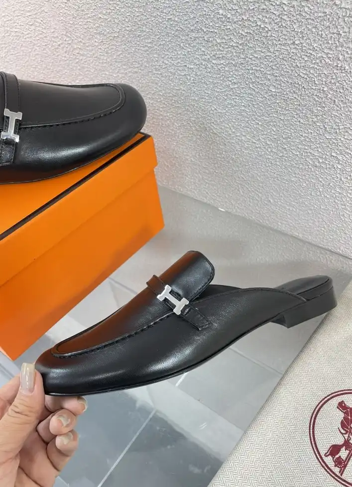 hype Hermes Slippers