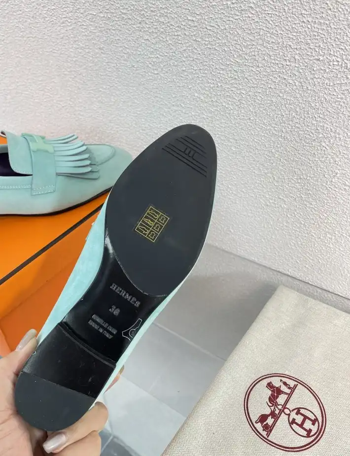 hype Hermes flat shoes