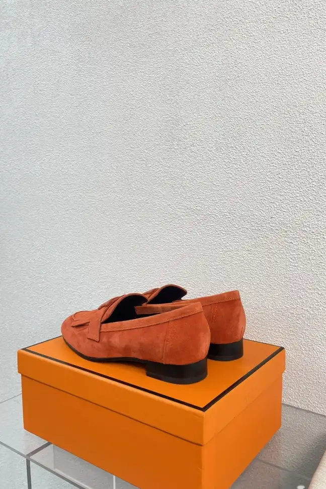 hype Hermes flat shoes