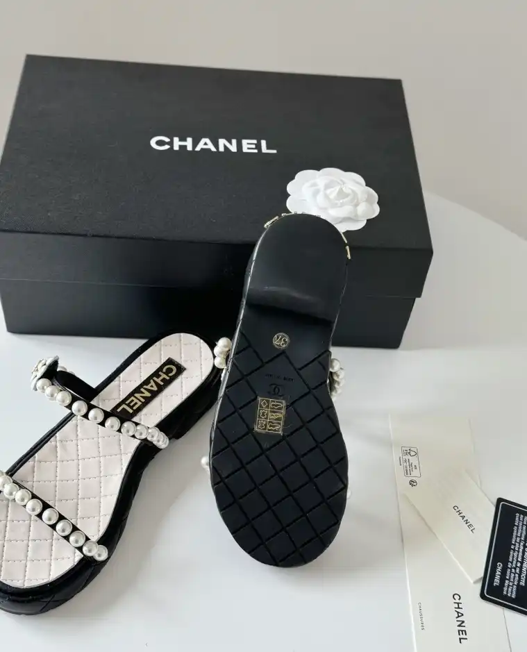 hype Chanel Slippers