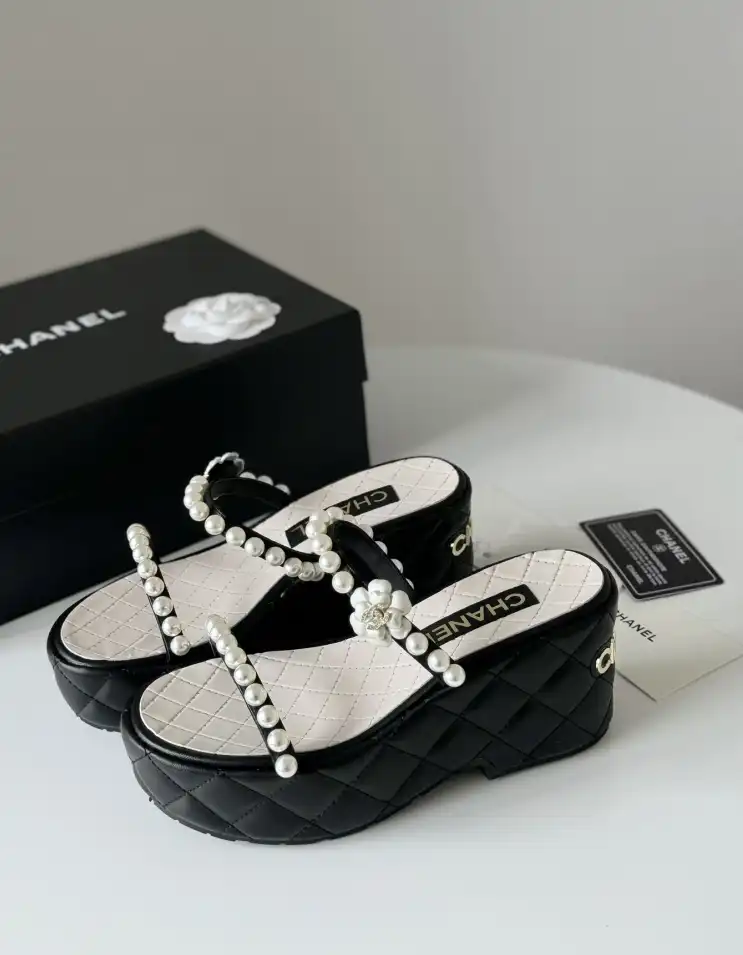 hype Chanel Slippers