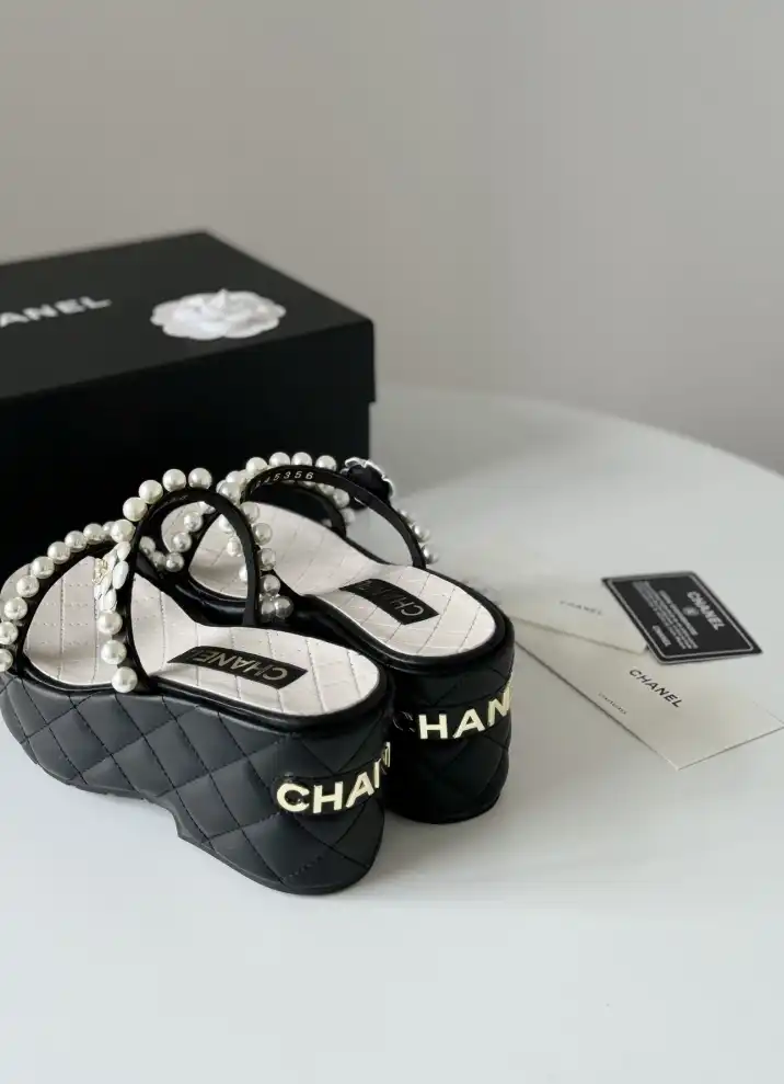 hype Chanel Slippers