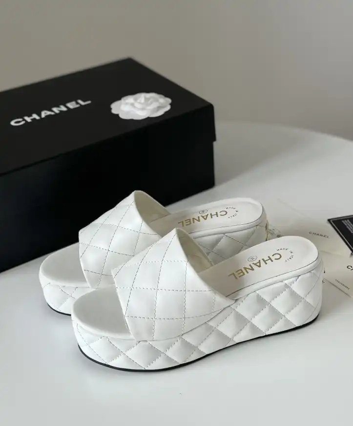 hype Chanel Slippers