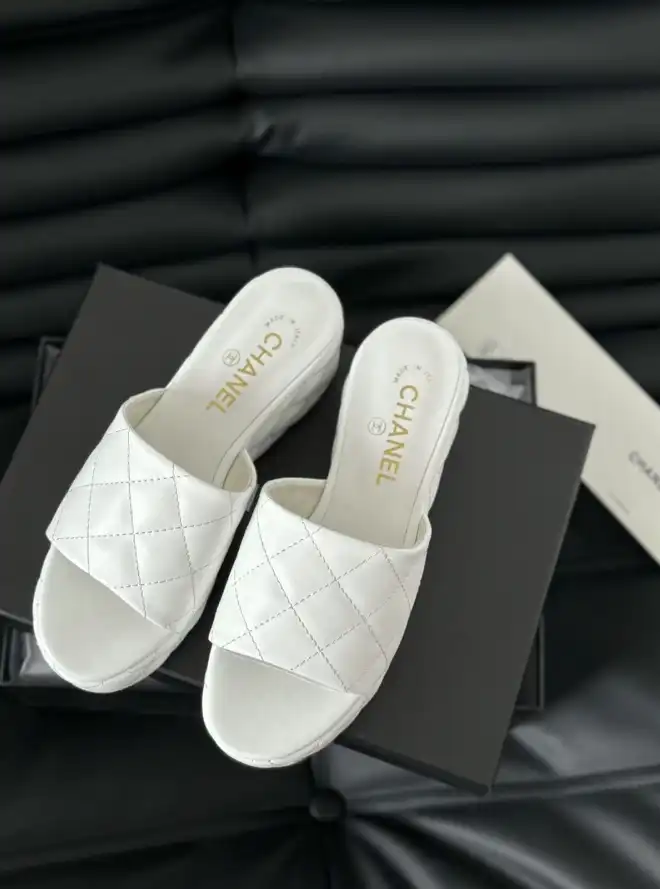 hype Chanel Slippers