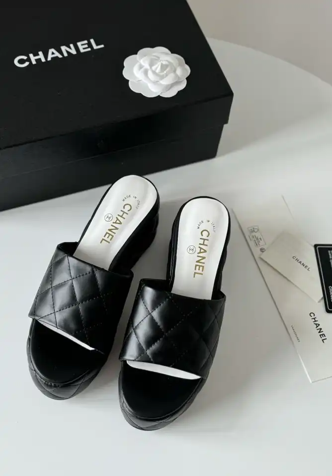 hype Chanel Slippers