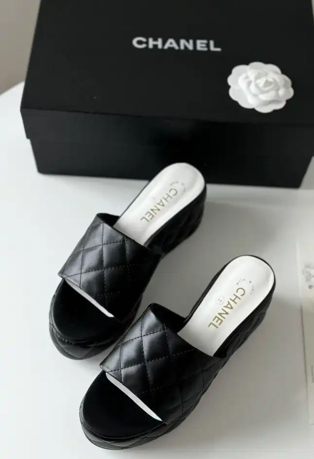 hype Chanel Slippers